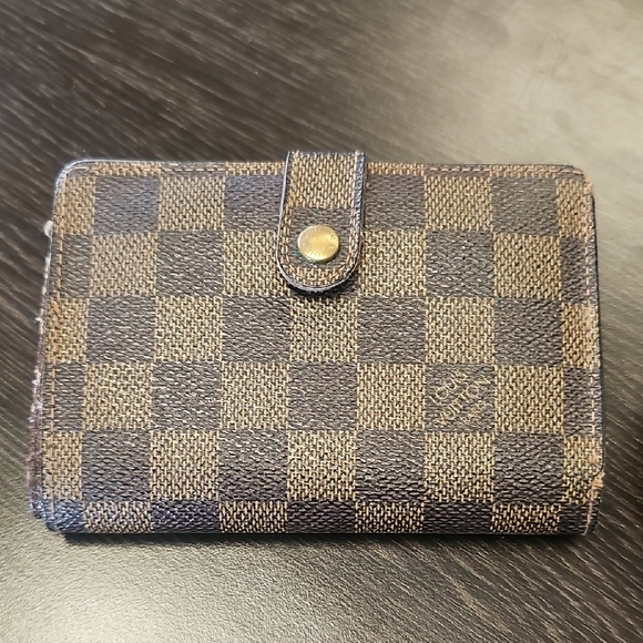 Louis Vuitton Damier KISSLOCK - Picture 1 of 6